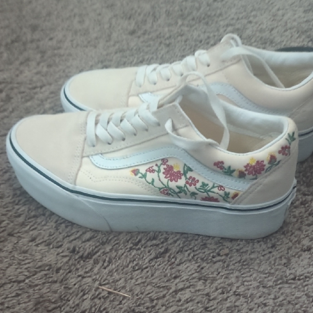 Vans Cream Canvas Sneakers with Floral Embroidery